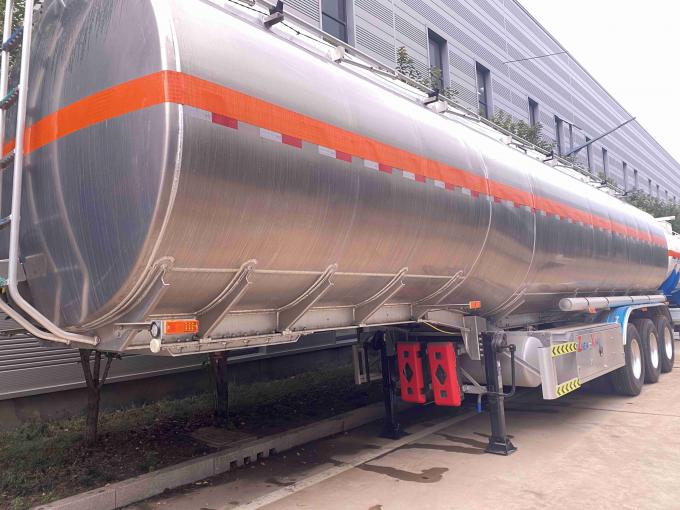3-axis oil tanker truck - Image 2