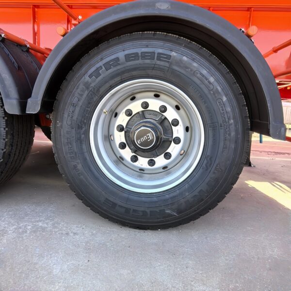 3-axis U-shaped rear dump semi-trailer - Image 7