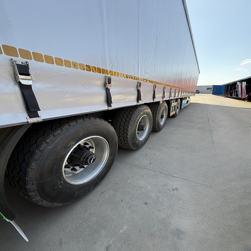 4-axis container curtain truck - Image 8