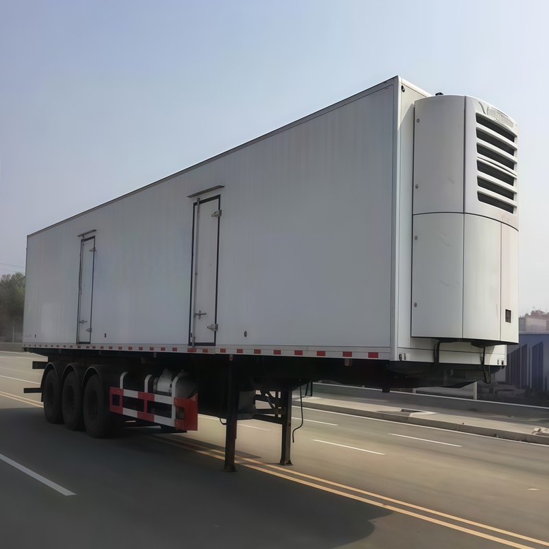 refrigerated truck - Image 5