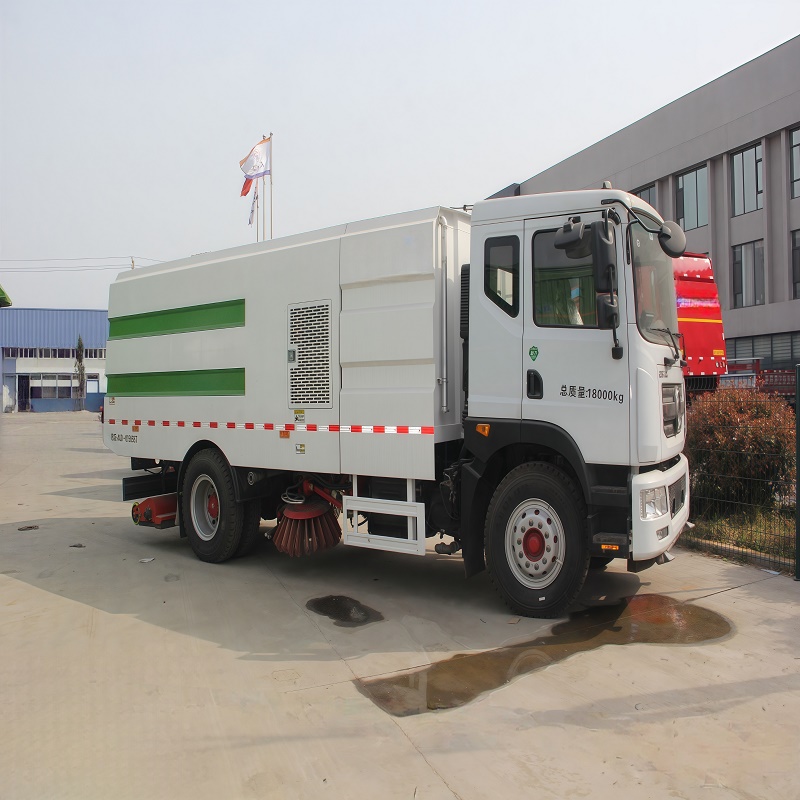 Sanitation Vehicle - Image 6